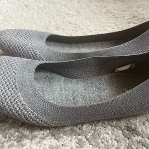 Gray Allbirds flats. Size 8.5 - like new